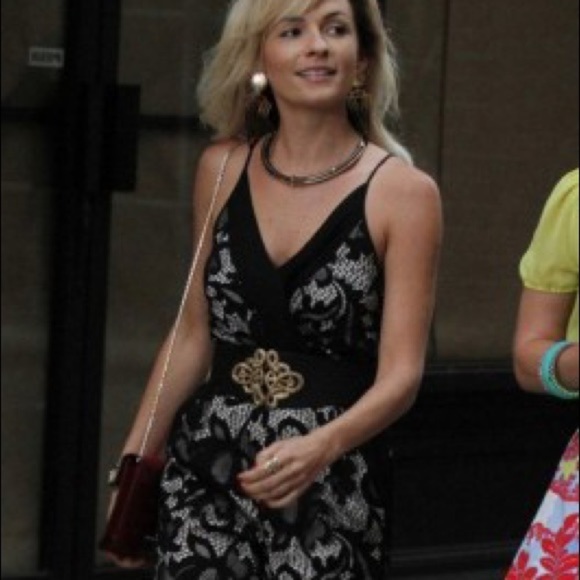 DVF SHANY BLACK LACE JUMPSUIT 6. Bought on Poshmark but it sadly does not fit. - Picture 2 of 12